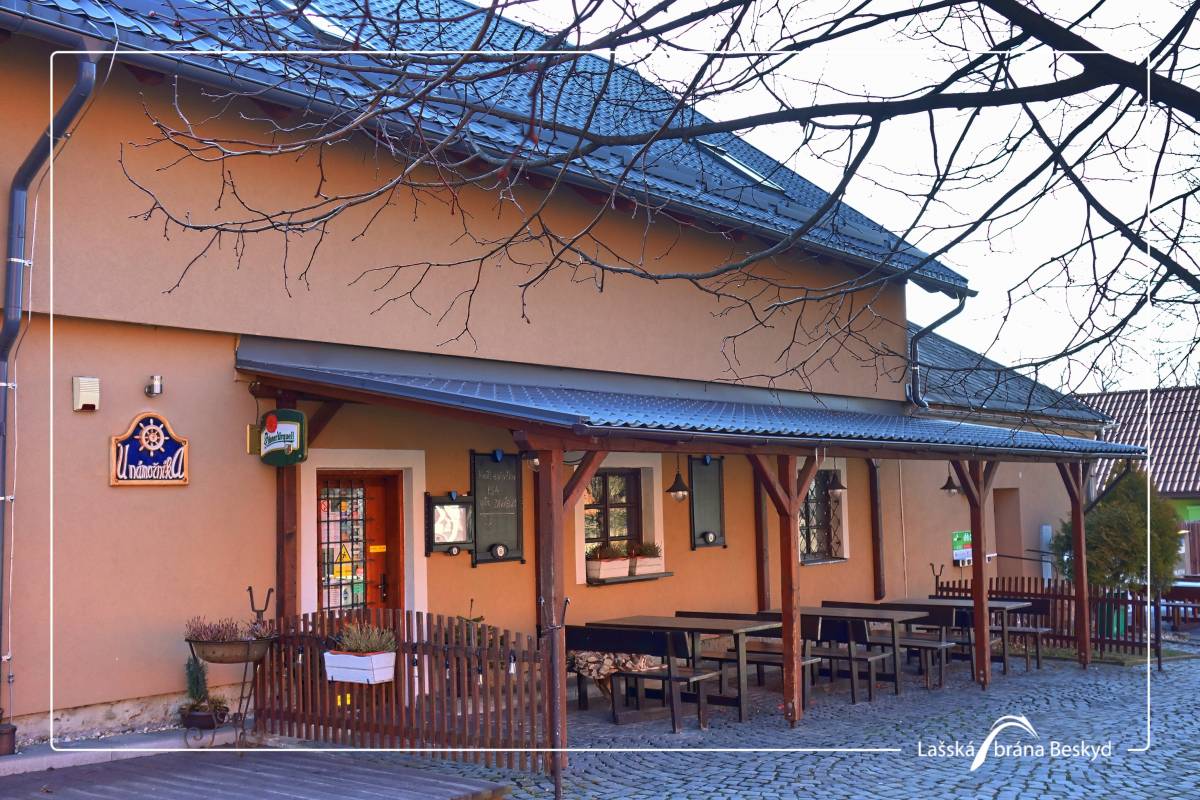 Restaurant and pension U námořníka